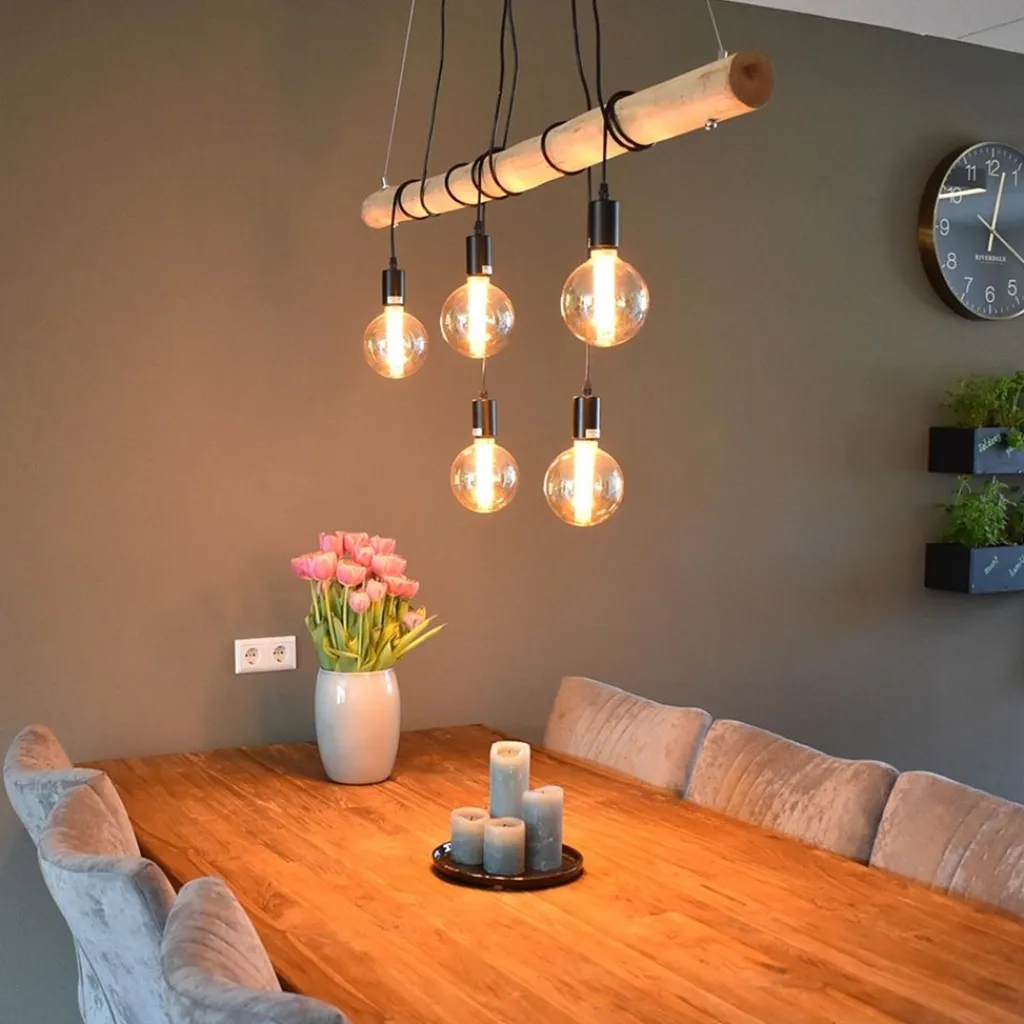 5-Lichts hanglamp houten balk met zwarte pendels>Straluma Discount