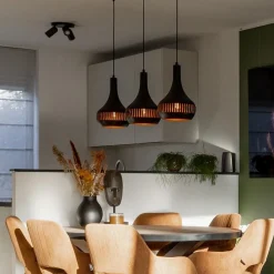 3-Lichts hanglamp kegels mat zwart met goud><noscript><img width=