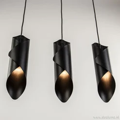 Moderne 3-lichts hanglamp zwart metaal>Straluma Outlet