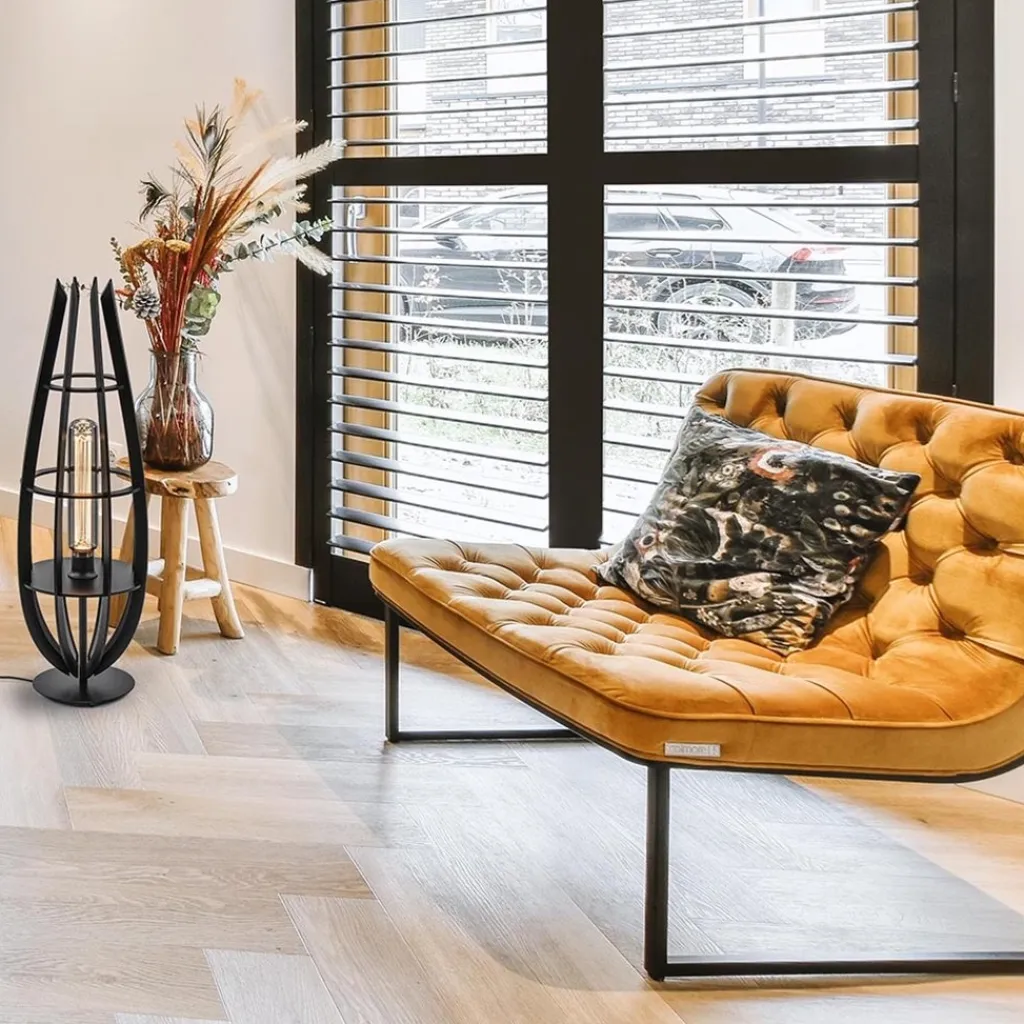Tafellamp / vloerlamp mat zwart hout>Straluma Hot