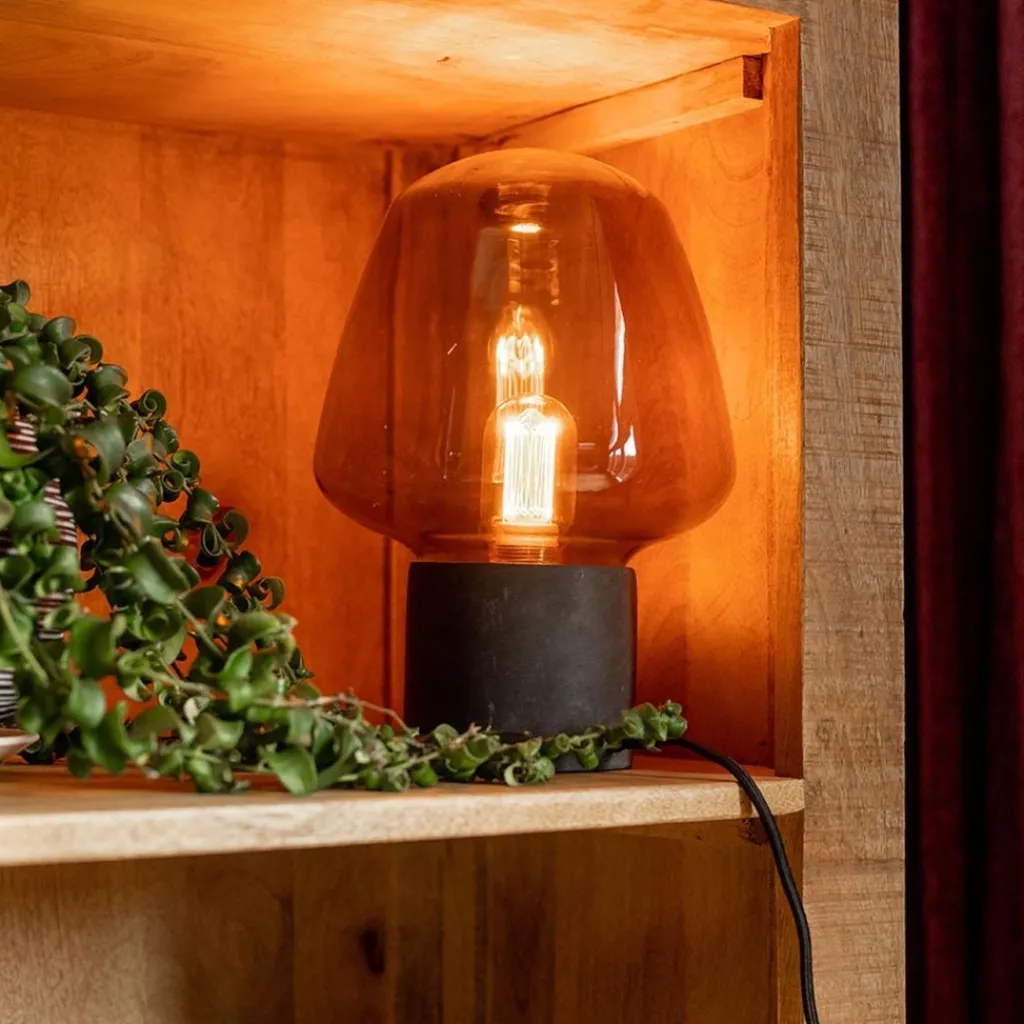 Trendy tafellamp met smokey glas>Straluma Outlet