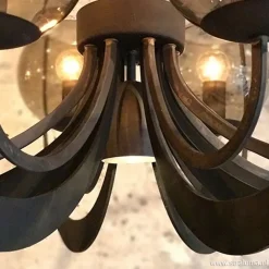 Zwart metalen hanglamp met smoke glas><noscript><img width=